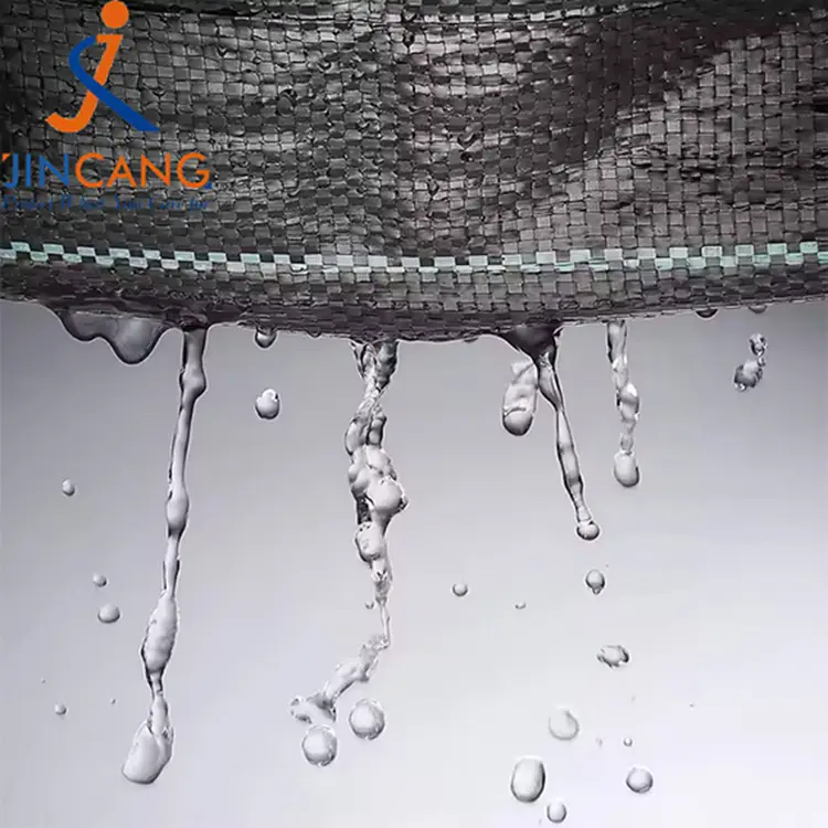 Арамшөпке қарсы матаға арналған матамен қапталған бақша арамшөптері